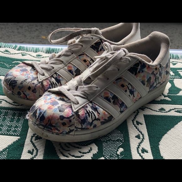 adidas gazelle silver green womens Adidas Superstar Blossom